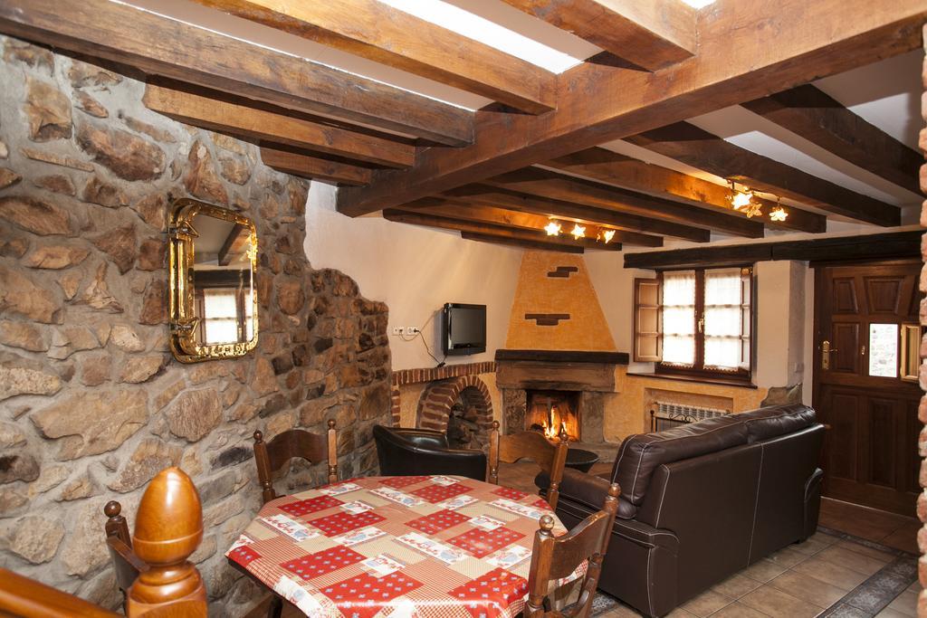 Hostal El Cabañon de Pimiango Habitación foto