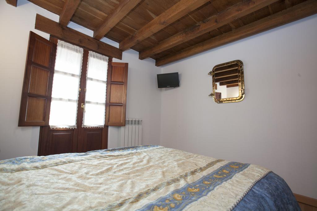 Hostal El Cabañon de Pimiango Habitación foto