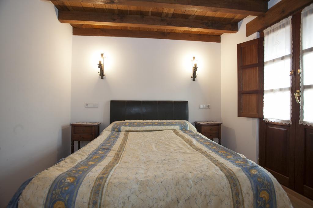 Hostal El Cabañon de Pimiango Habitación foto